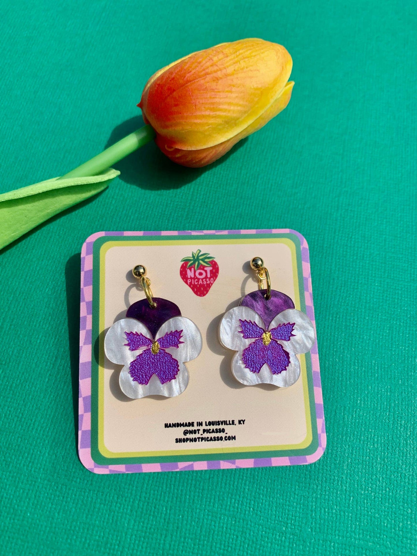 Mini Pansies Acrylic Earrings Quirks!