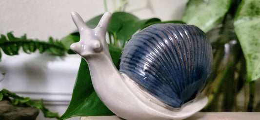 Snail Watering Spike Mountain Mudworks