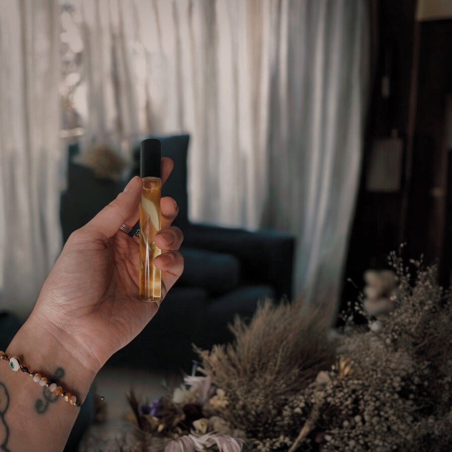 Unisex Rollerball Perfume – Gender Neutral Fragrance Oils