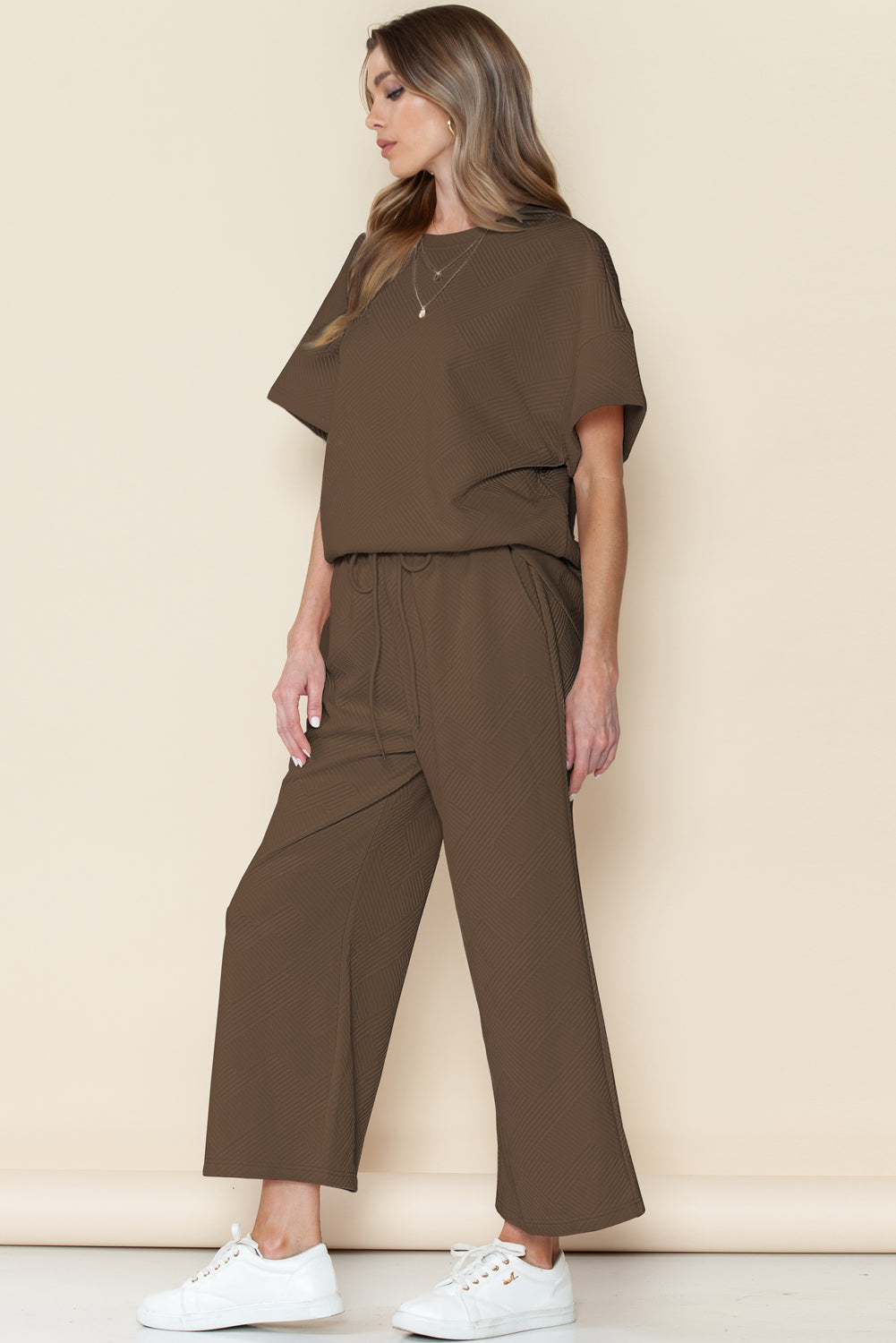 Brown Textured Loose Fit T Shirt and Drawstring Pants Set Shewin