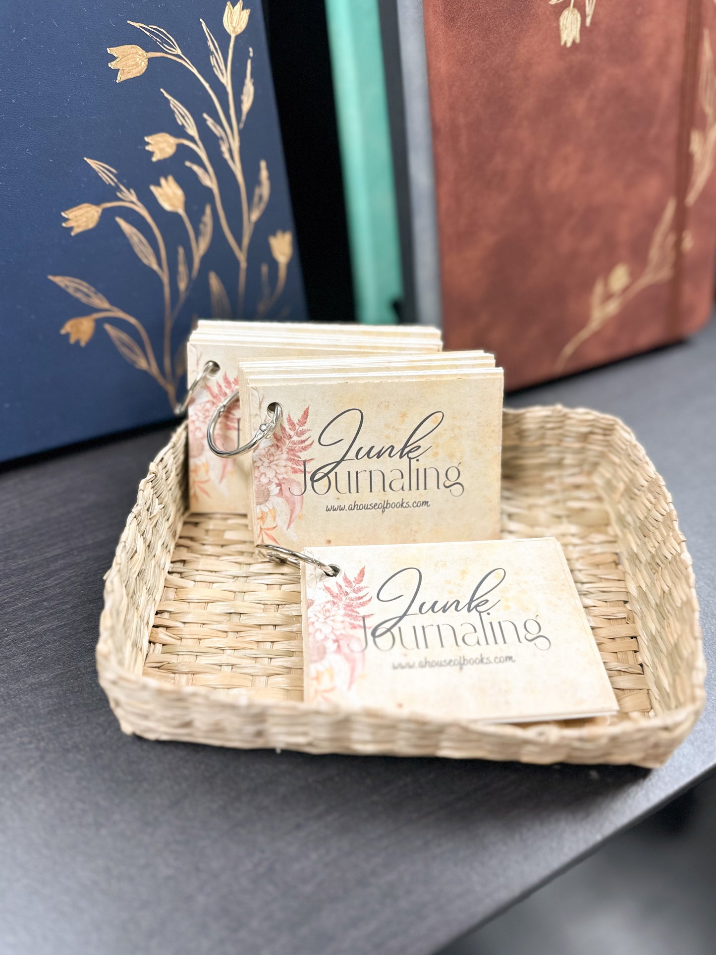 Junk Journal Prompt Deck A House of Books