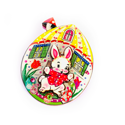 Bobby and his Egg House Brooch by Rosie Rose Parker