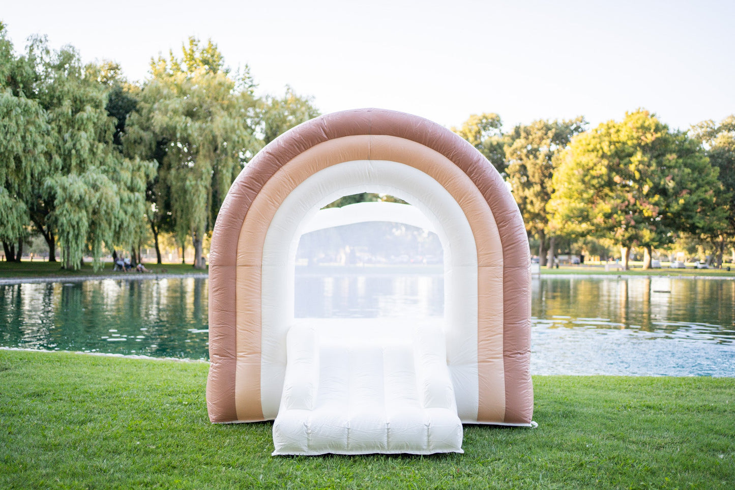 Mini Boho - Beige Rainbow Bounce House