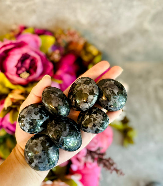 1 Lb Ethically Sourced Bulk Indigo Gabbro Crystal Palmstones