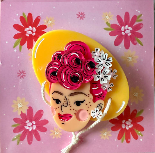 Elizabeth Brooch by Marla VonDuta x Lipstick & Chrome Quirks!