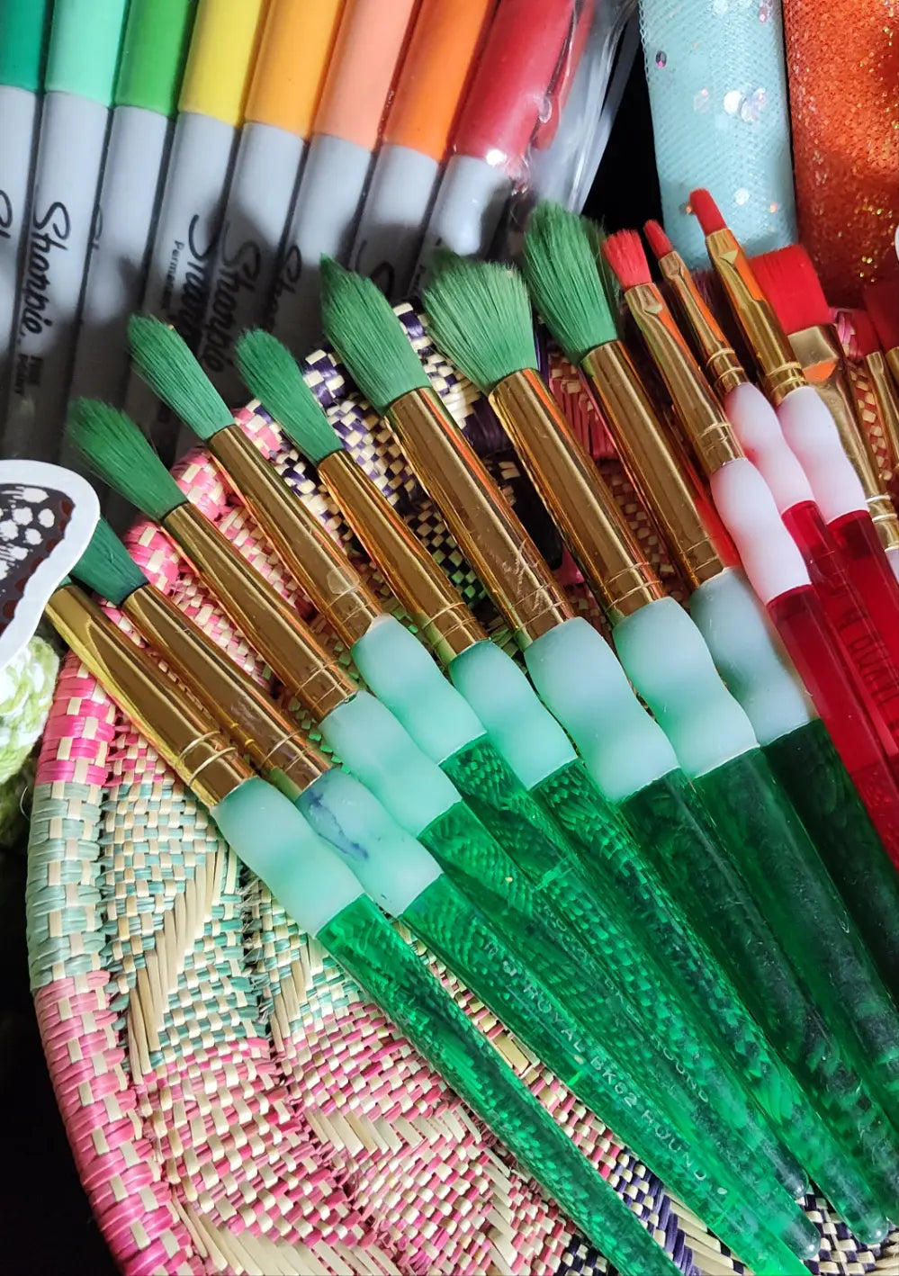 Like New Paint Brush Bundle - Recycled Find Creative Freedom Collective