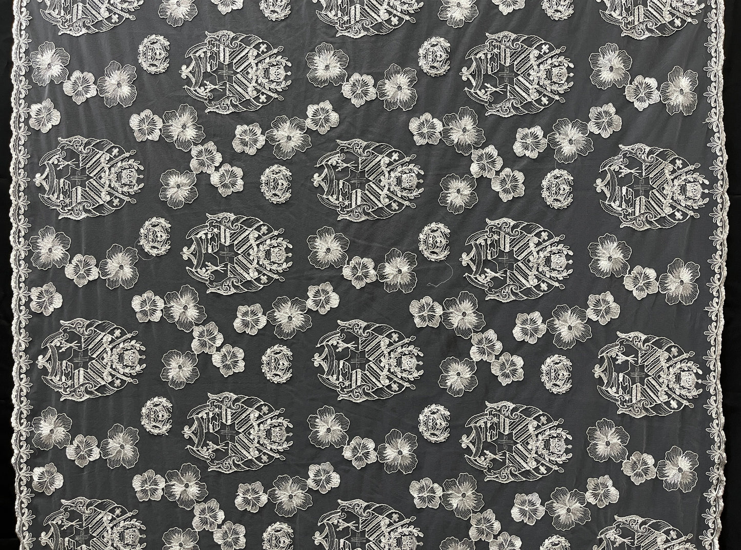 Hibiscus Tonga Seal Lace | Islands Fabric Islands Fabric