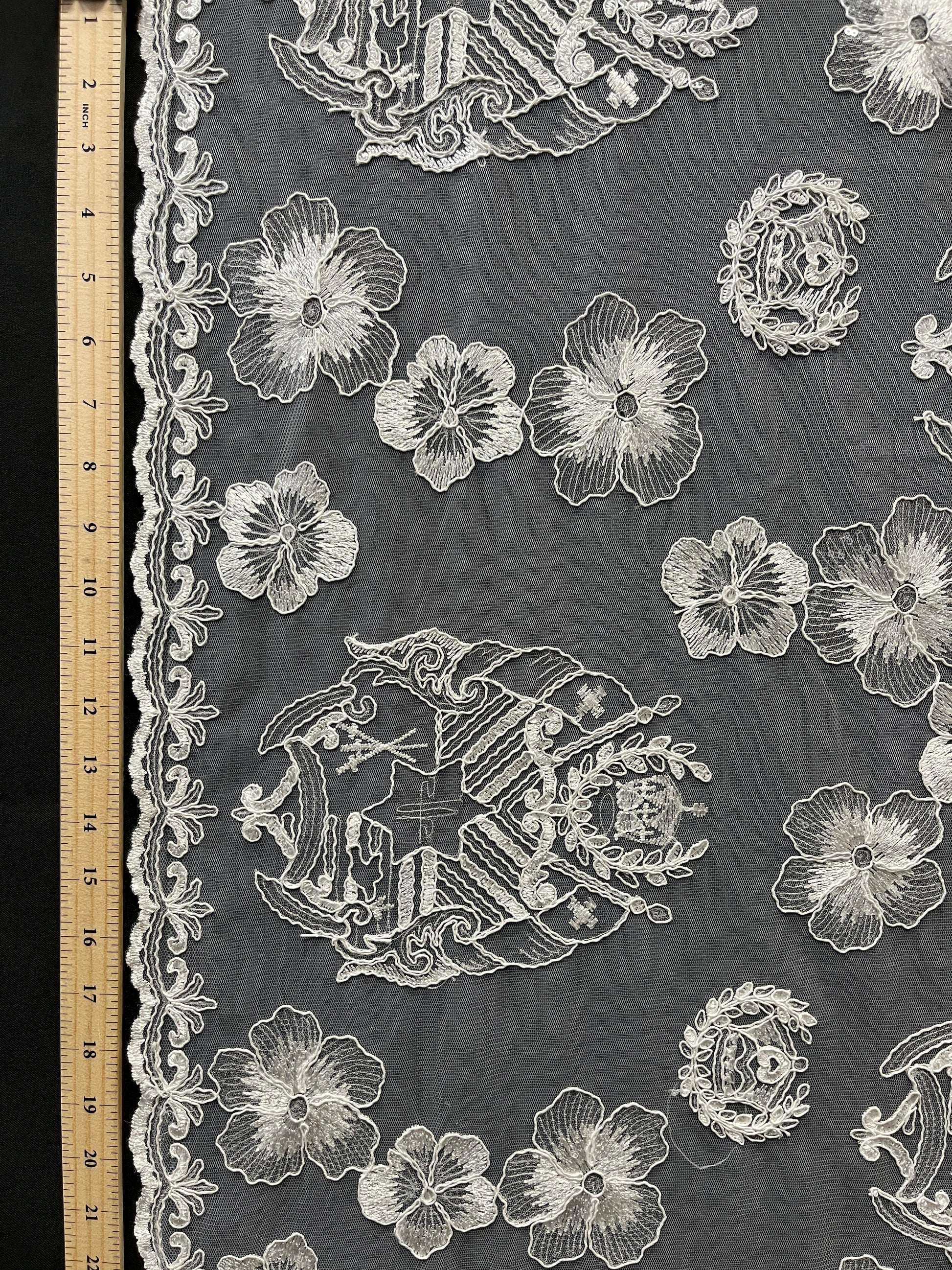 Hibiscus Tonga Seal Lace | Islands Fabric Islands Fabric