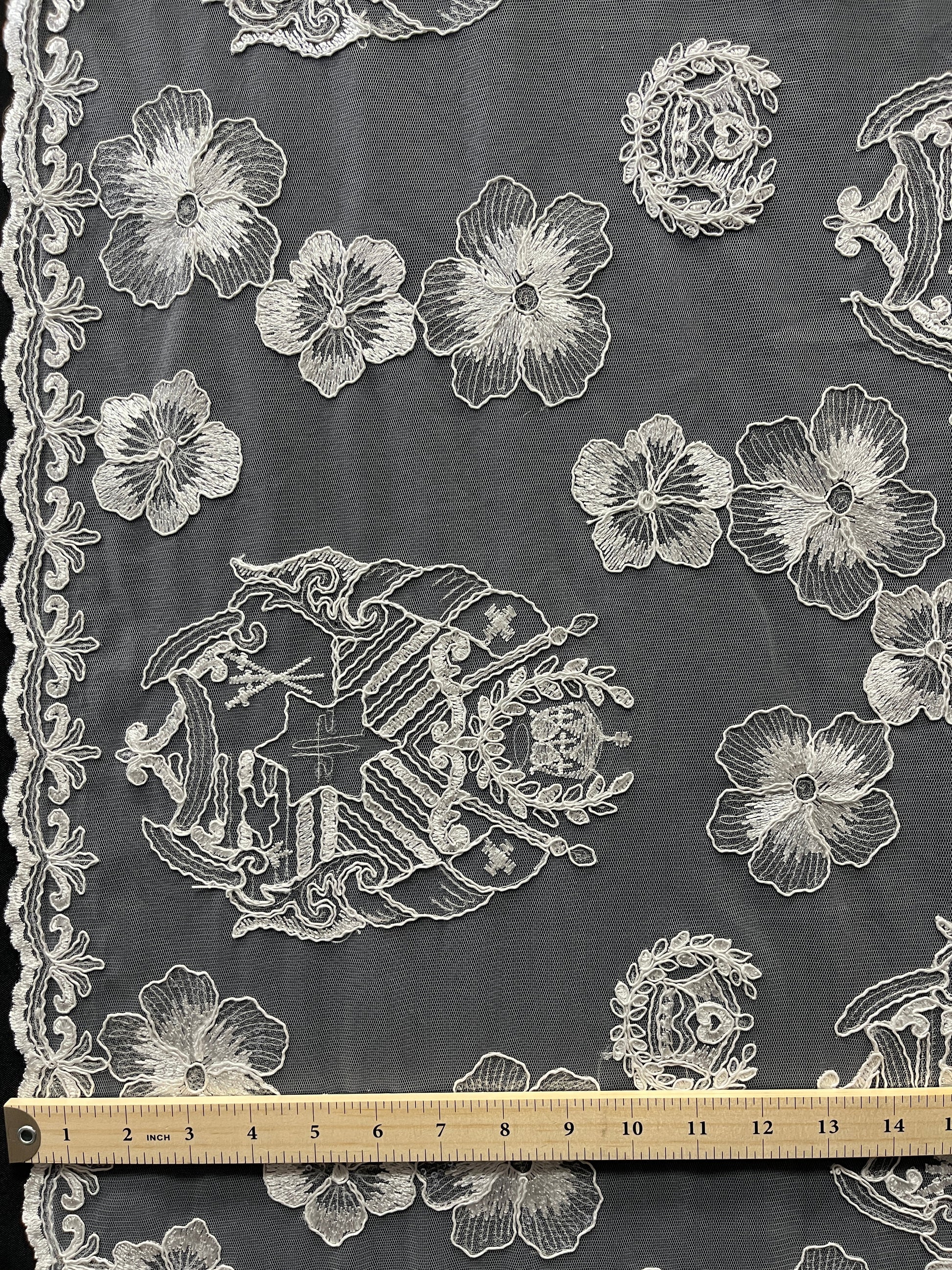 Hibiscus Tonga Seal Lace | Islands Fabric Islands Fabric