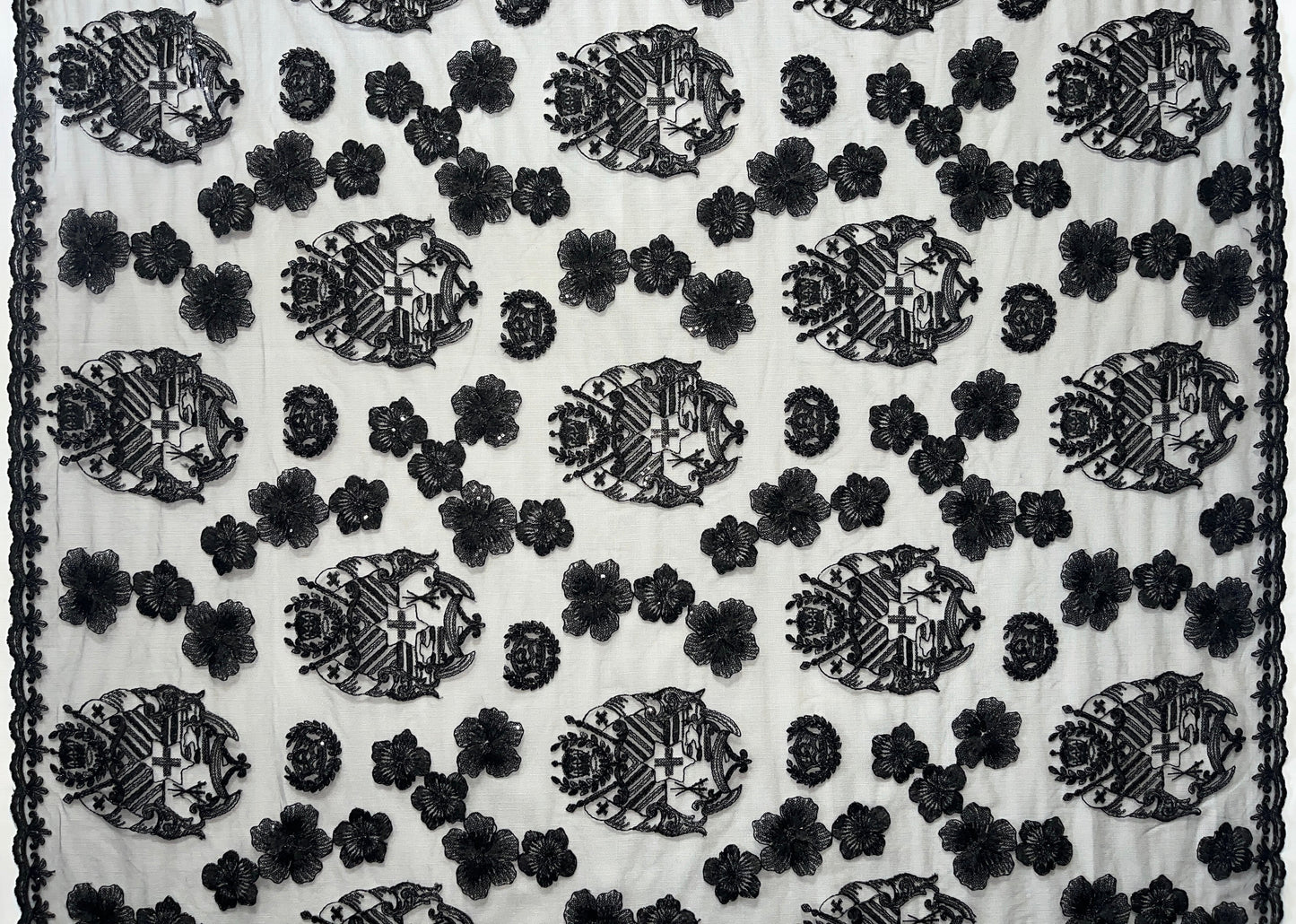 Hibiscus Tonga Seal Lace | Islands Fabric Islands Fabric