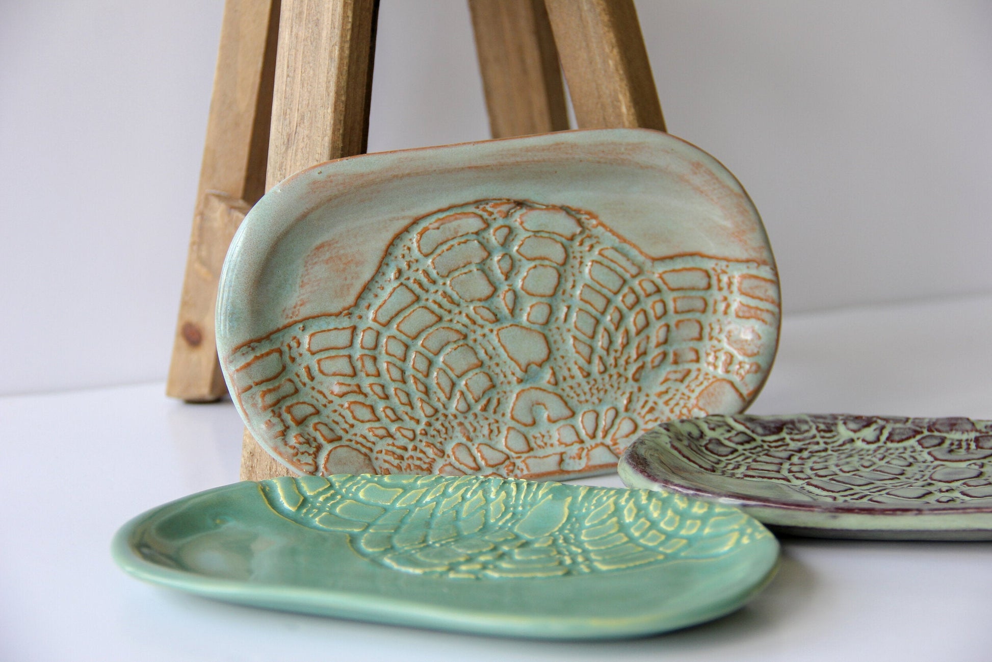 Ceramic Soap Dish - Prodigal Pottery prodigalpottery