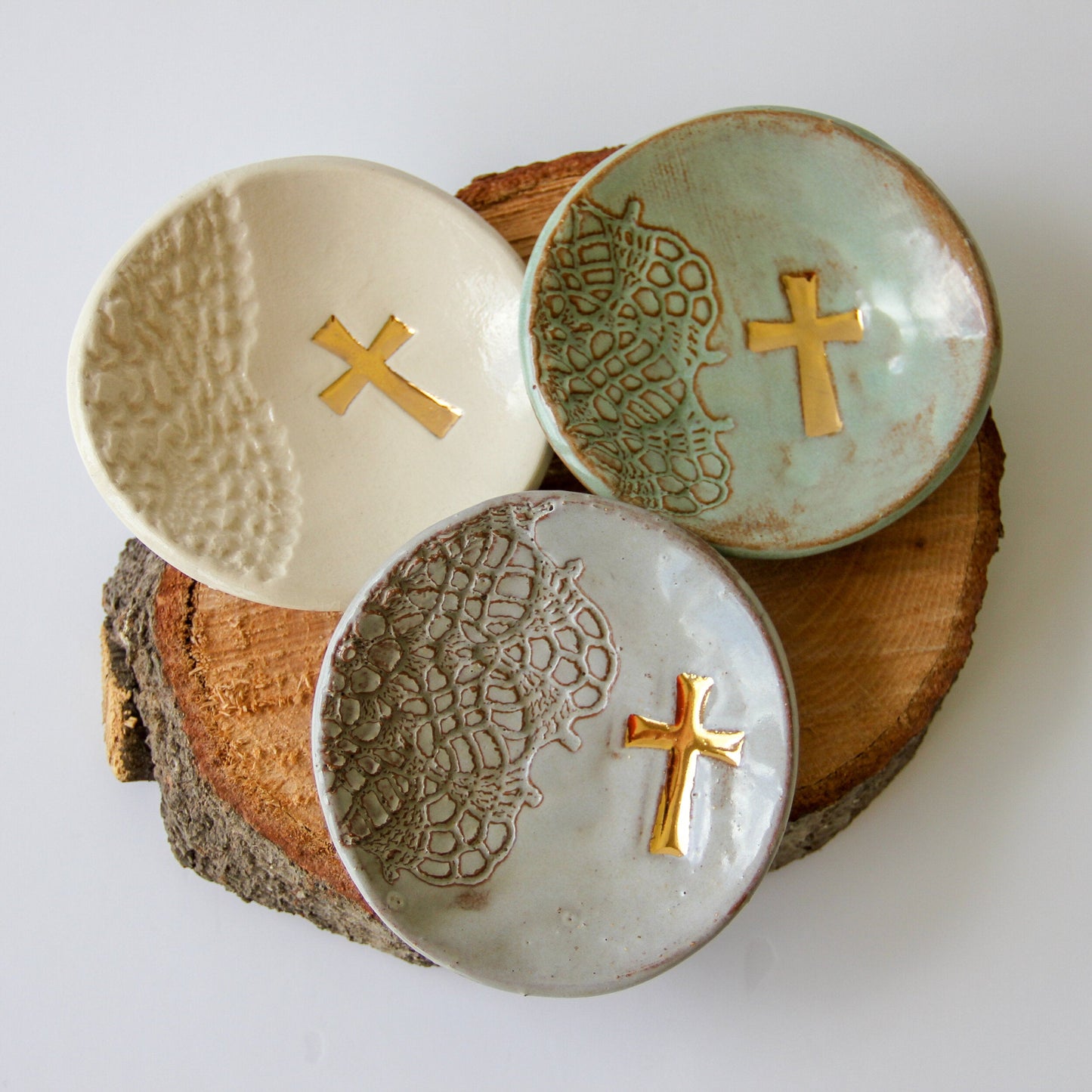 Cross Ring Dish