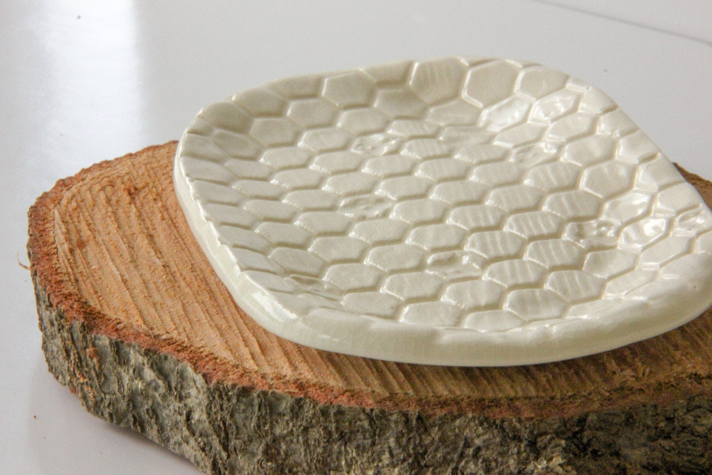 Beehive Soap Dish prodigalpottery
