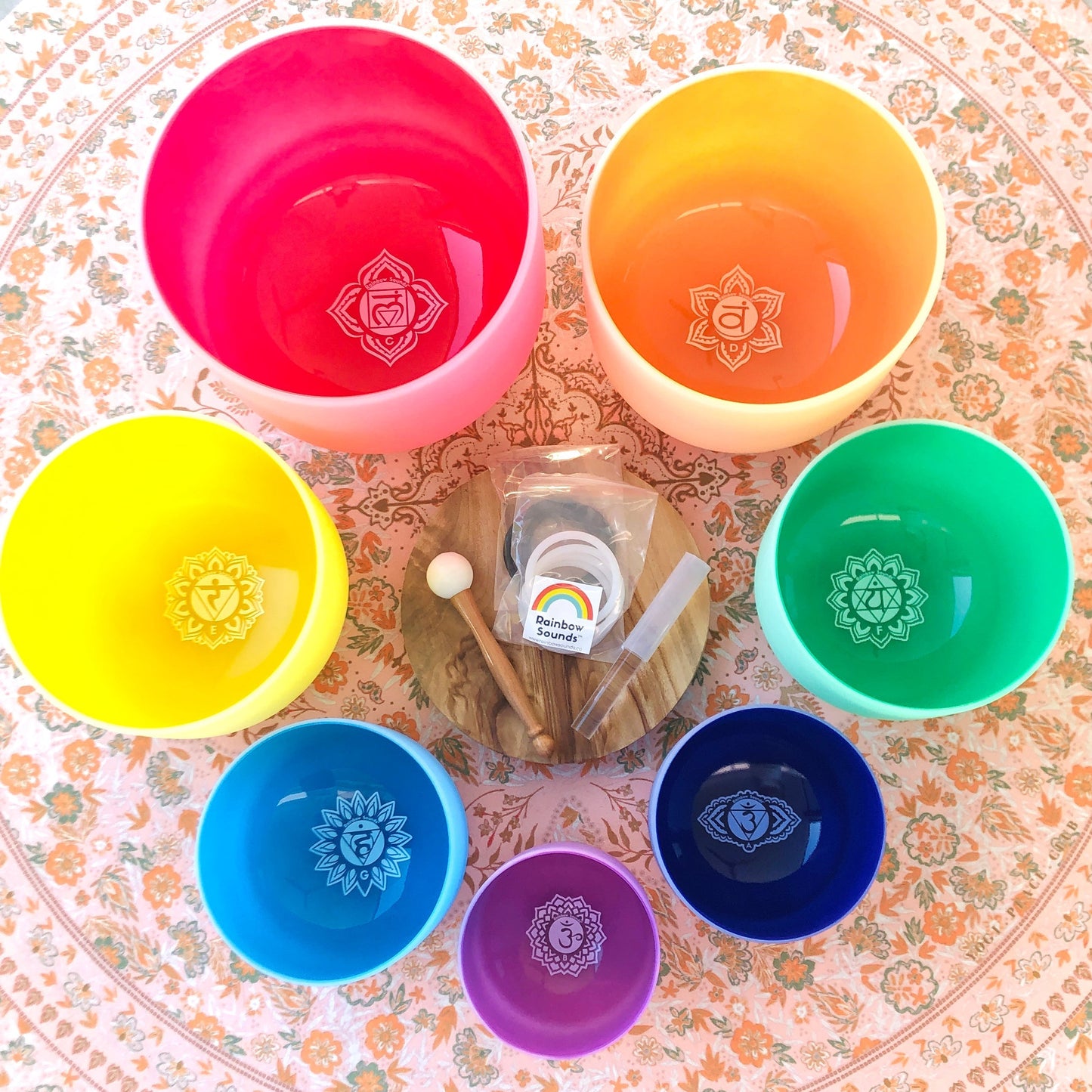 Set of 3 Rainbow Color Sound Therapy Bowls in Beige Carry-On Case