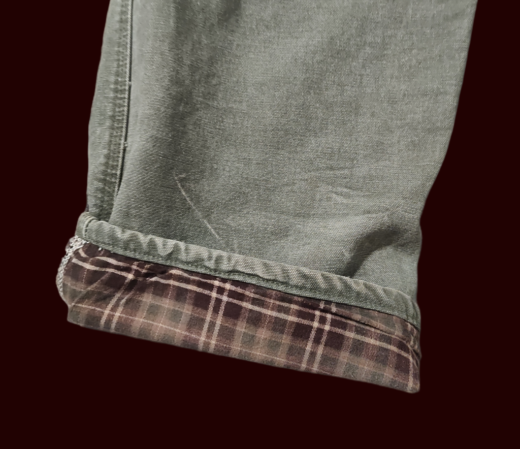 Carhartt Jeans - Dungaree Fit (38 x 34) - EXCELLENT CONDITION! Creative Freedom Collective