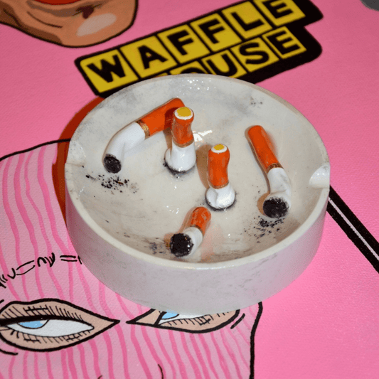 SMOKY AFFAIR ASHTRAY