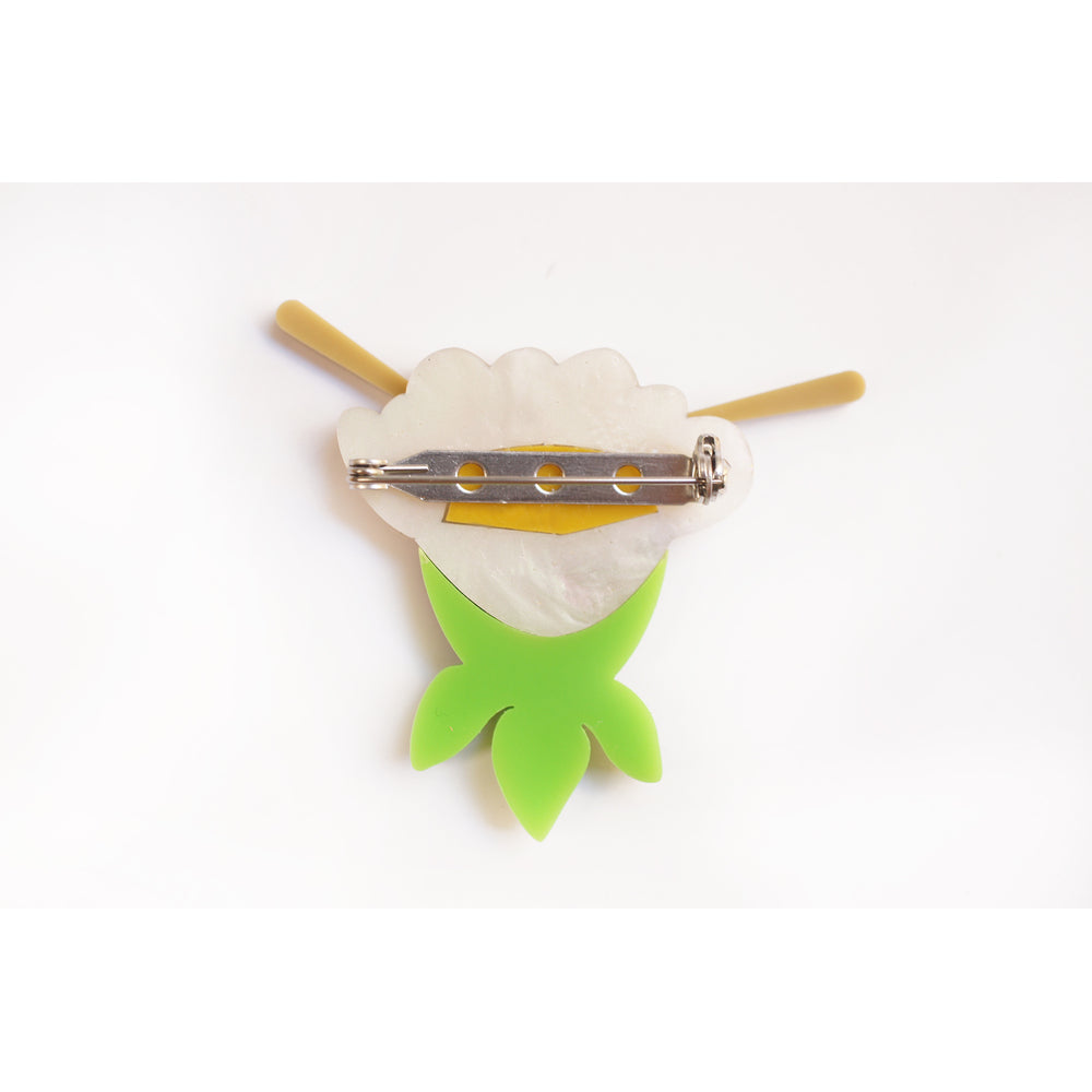 Flower Drum Brooch by Laliblue