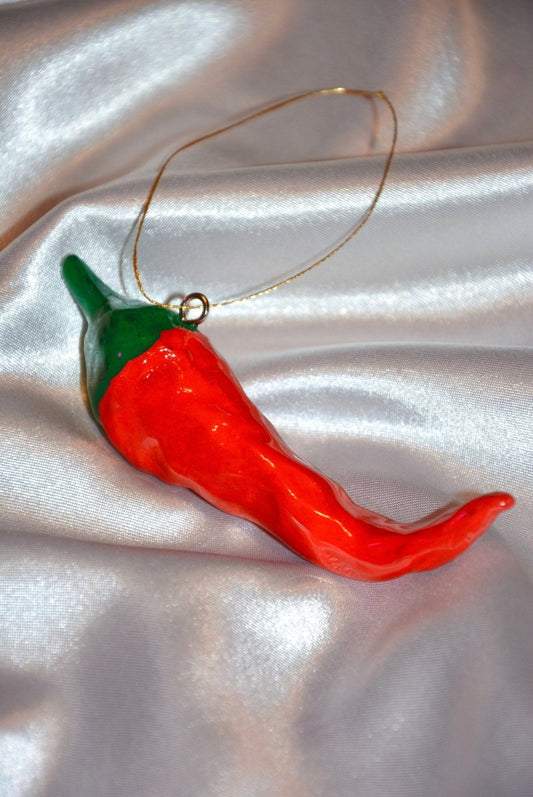 CERAMIC CHILI PEPPER ORNAMENT