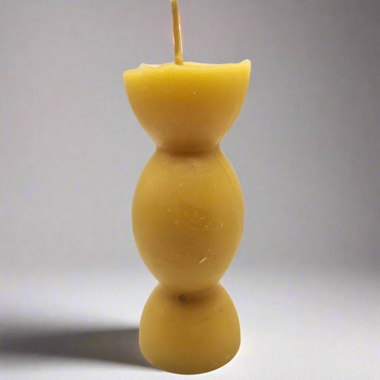 Curvy Candle SAVAGE BEE-CHES®