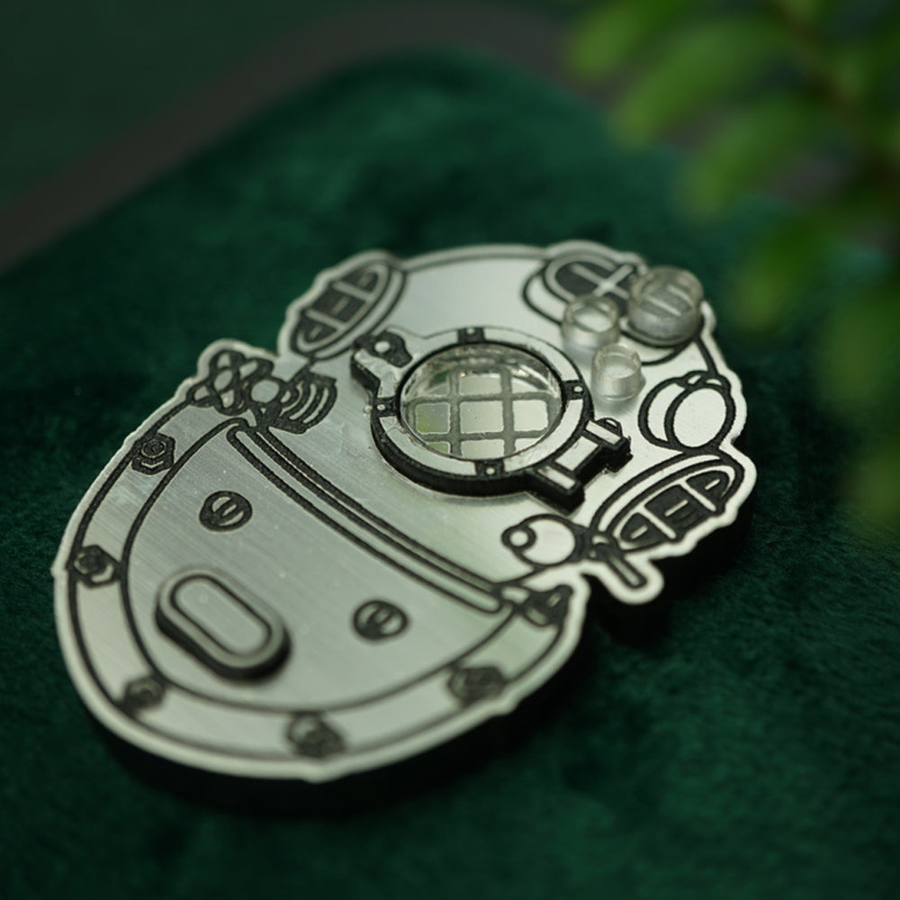 Diver Brooch by Lost Kiwi Designs Quirks!