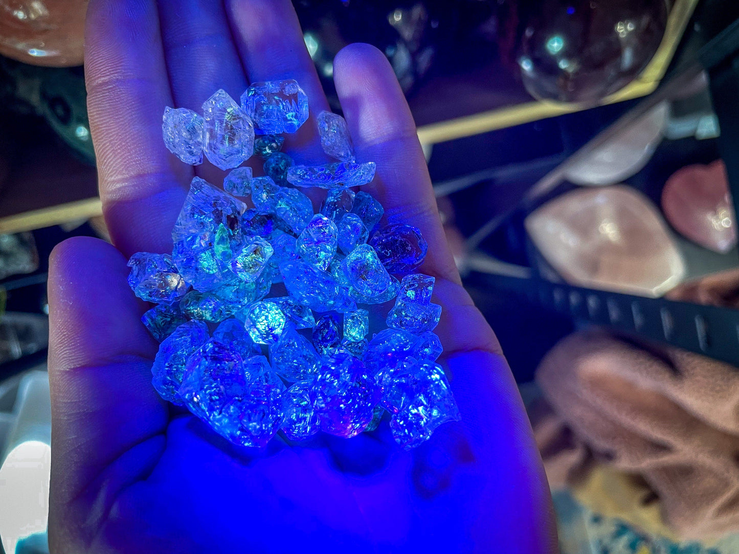 RARE Golden Enhydro Quartz PETROLEUM QUARTZ