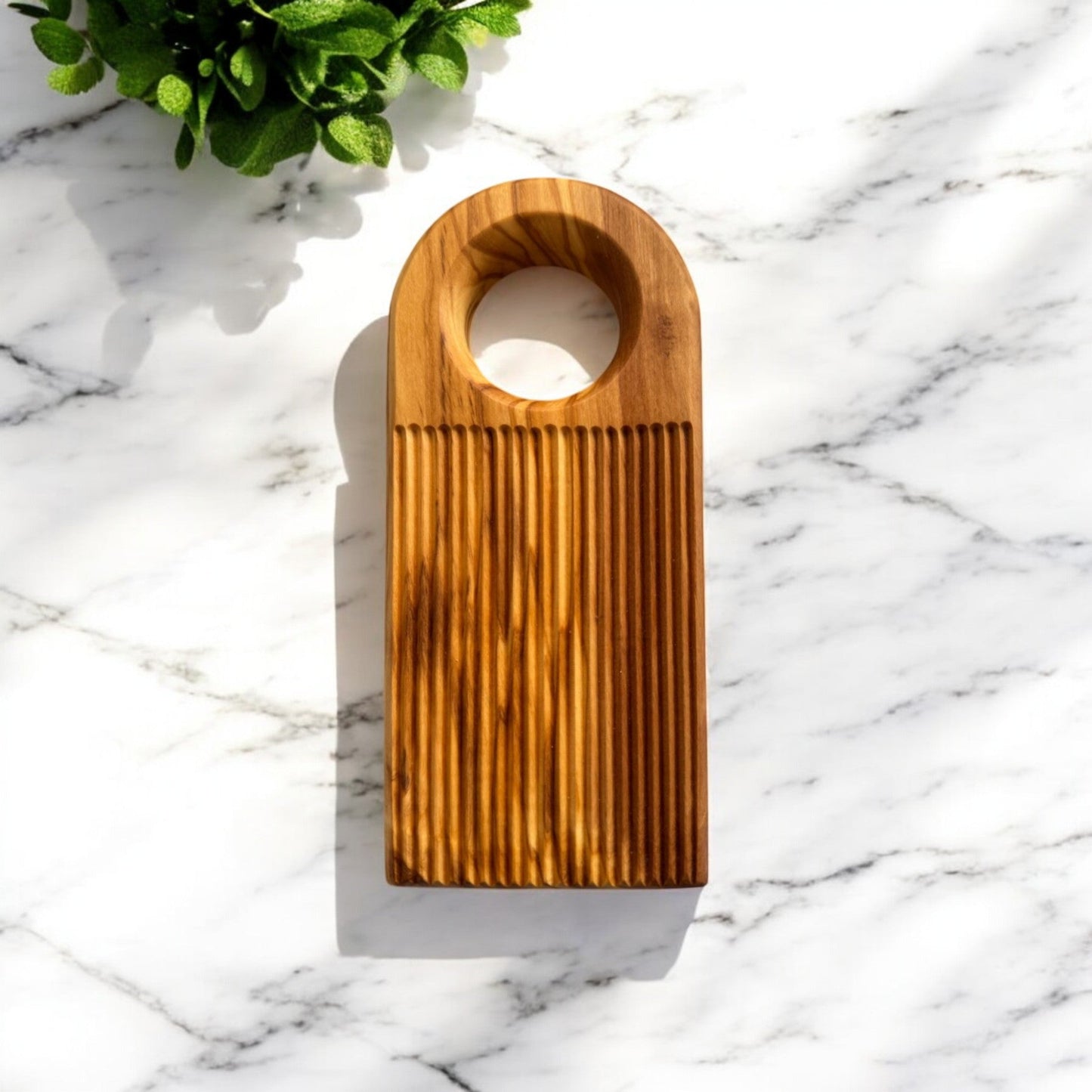 Olive Wood Gnocchi Board – Deep Grooves for Classic Texture