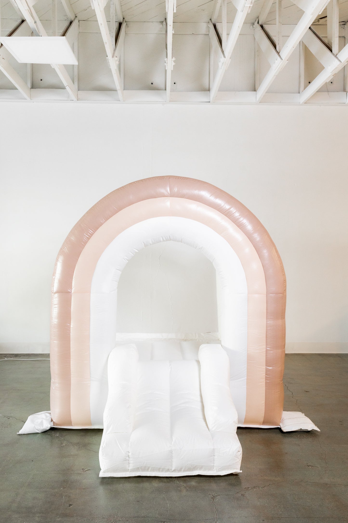 Mini Boho - Beige Rainbow Bounce House