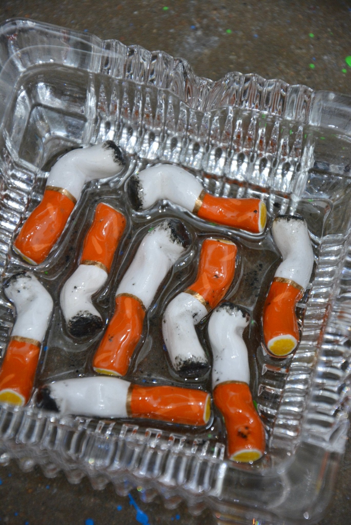 SMOLDERING ELEGANCE ASHTRAY