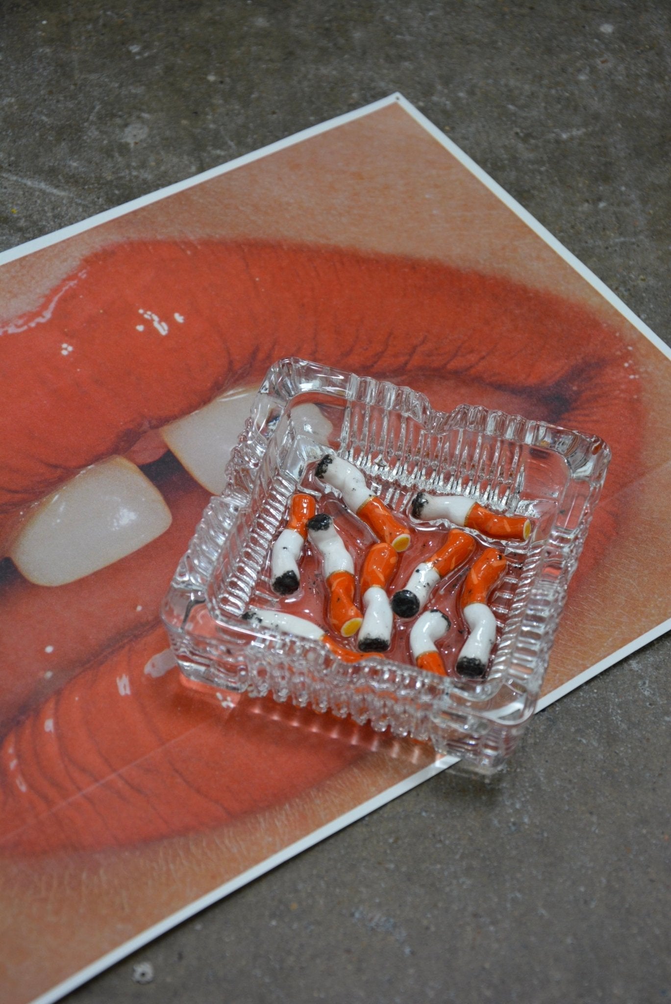 SMOLDERING ELEGANCE ASHTRAY