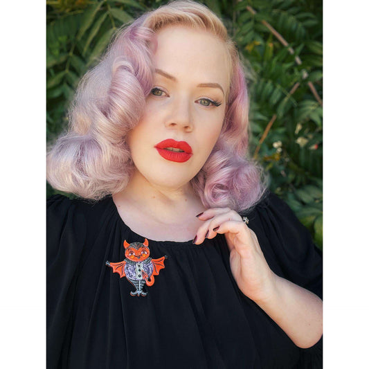 Naughty Nash Brooch by Lipstick & Chrome x Johanna Parker