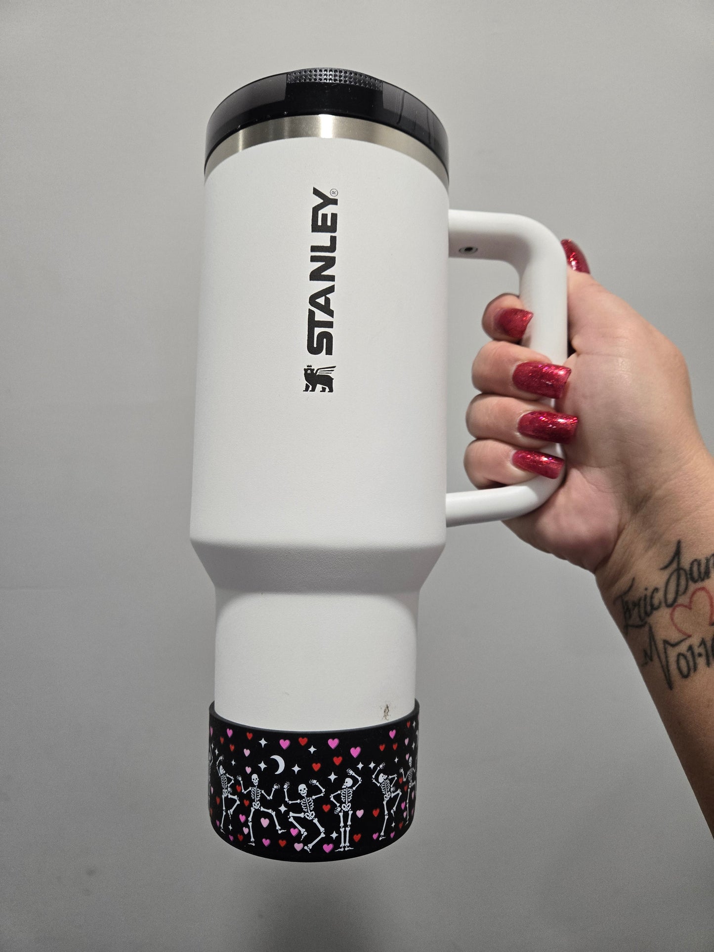 SkellyLove silicone boot sleeve bumper for tumbler