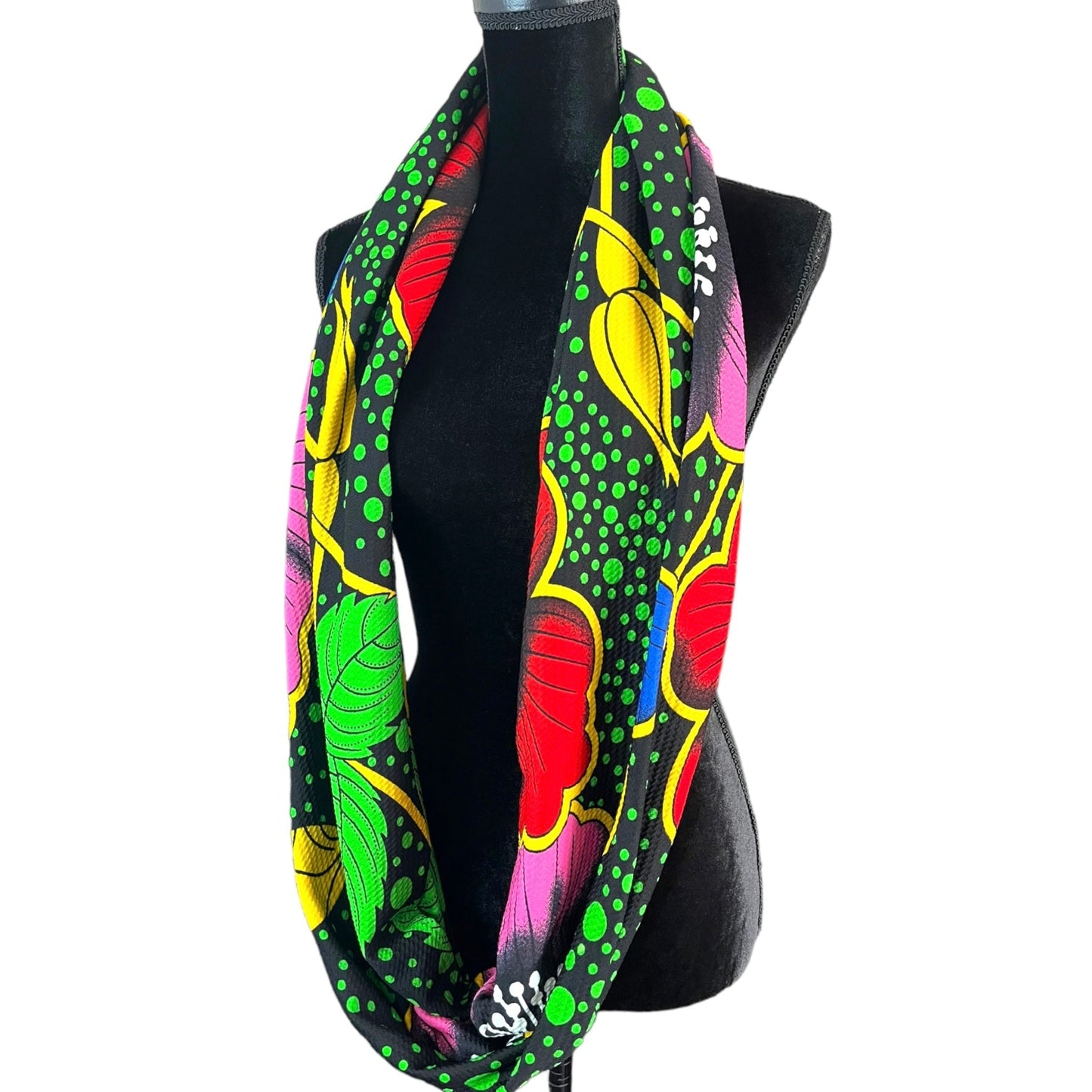 UBI Knit Scarf