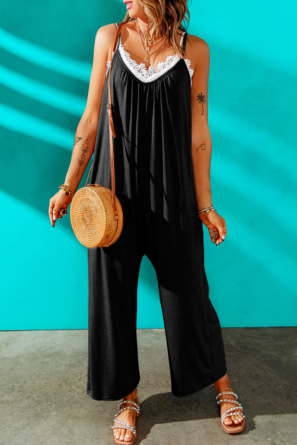 Black Casual Spaghetti Straps Wide Leg Pocketed Jumpsuits Shewin