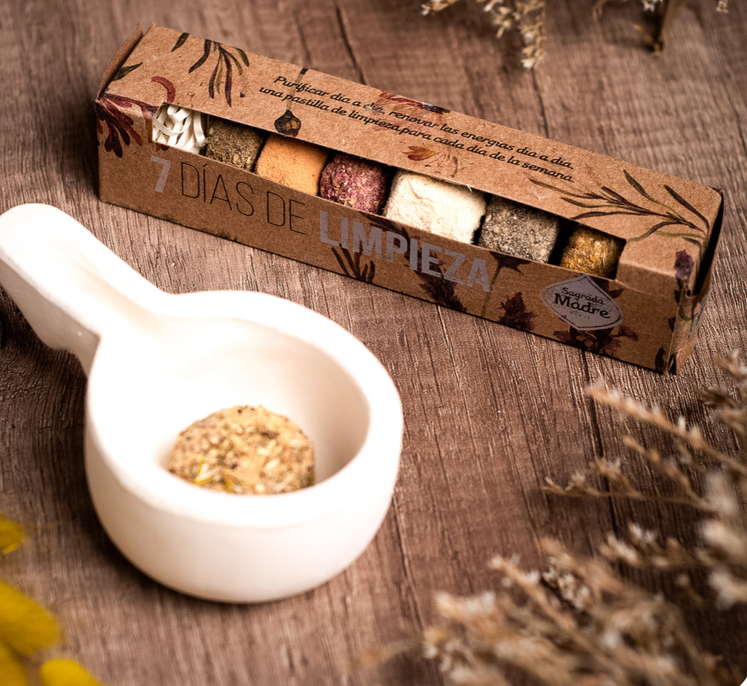 7 Day Cleansing Charcoal Tablets | Meditation | Yoga