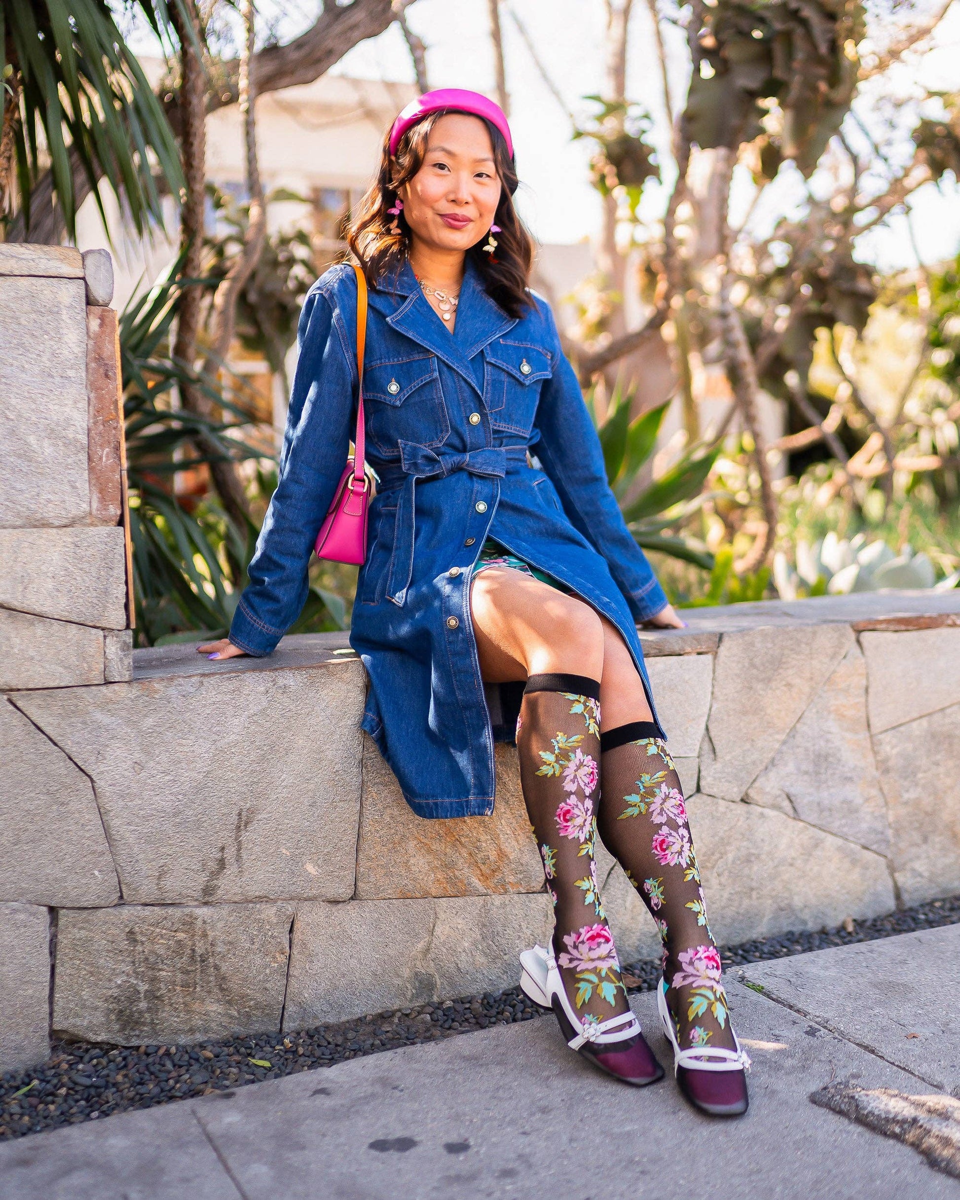 English Rose Black Sheer Knee High Sock Quirks!