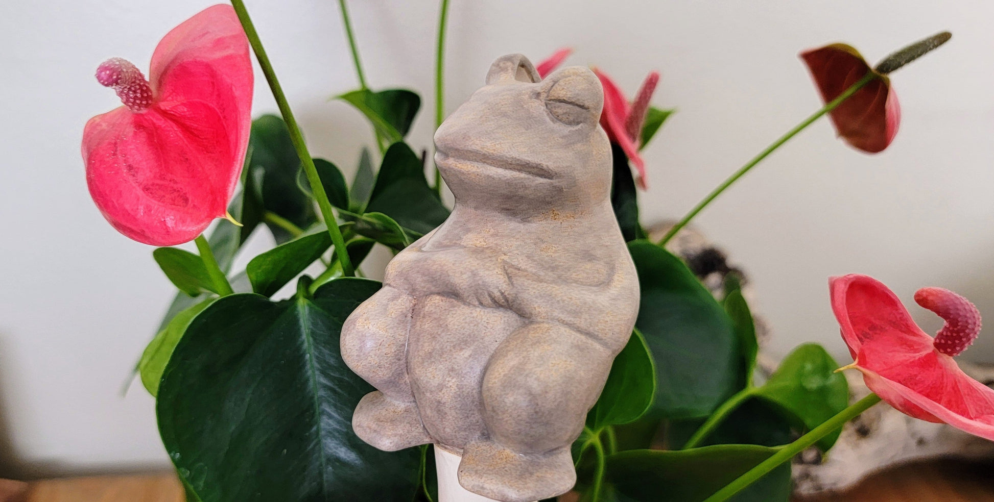 Chill Frog Watering Spike Mountain Mudworks