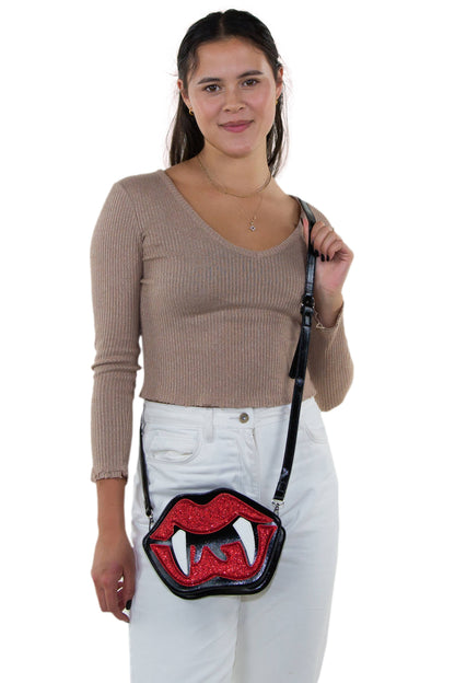 Vampire Mouth Crossbody Bag Quirks!
