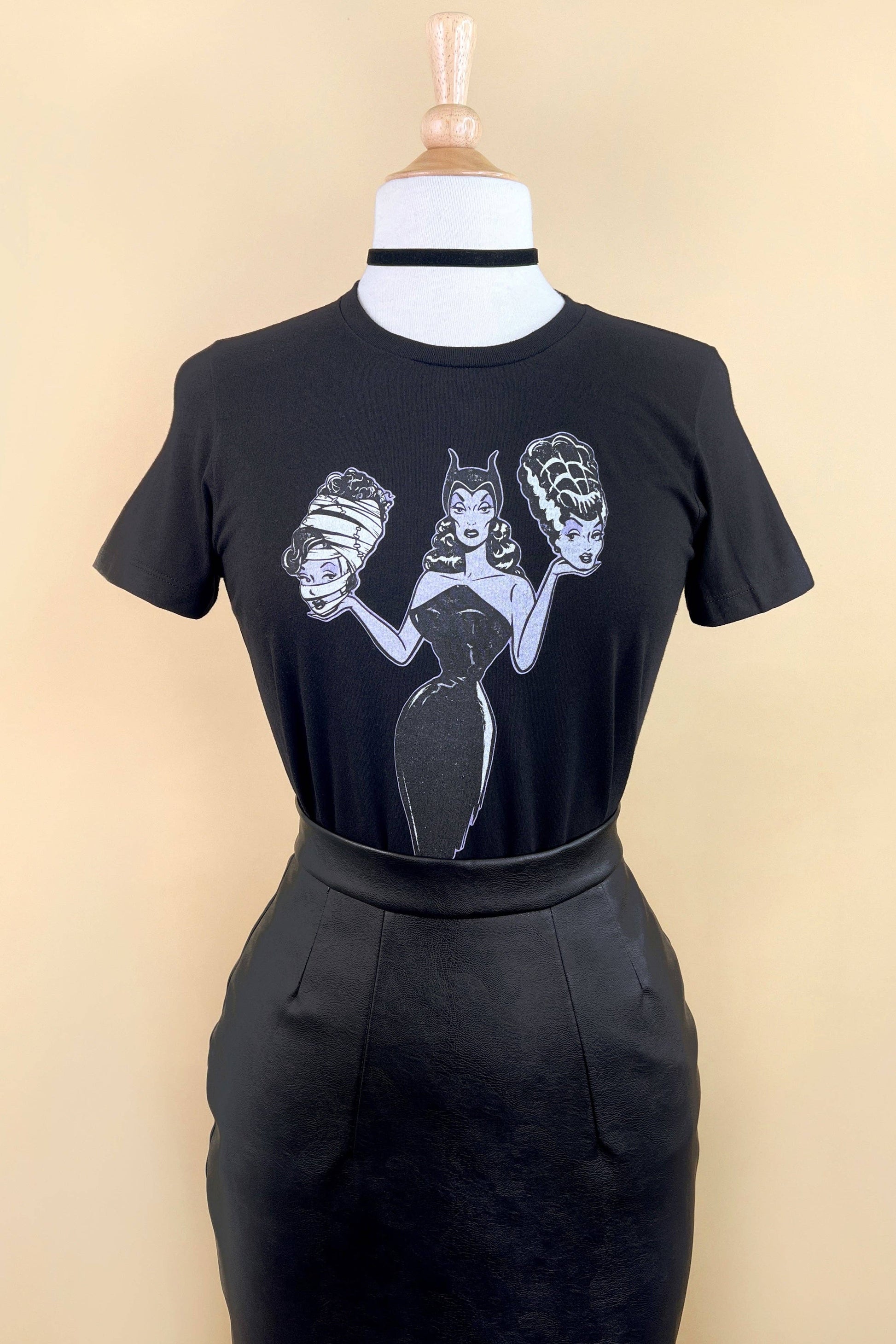 Mind Your Head Fitted Tee in Black - SMALL Quirks!