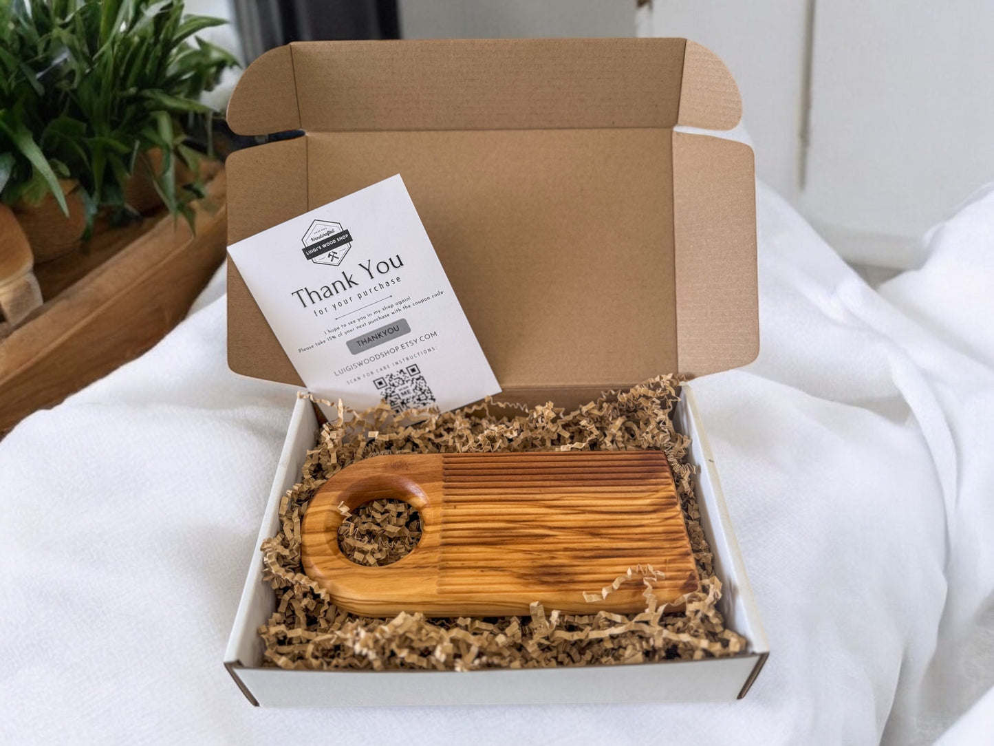 Olive Wood Gnocchi Board – Deep Grooves for Classic Texture