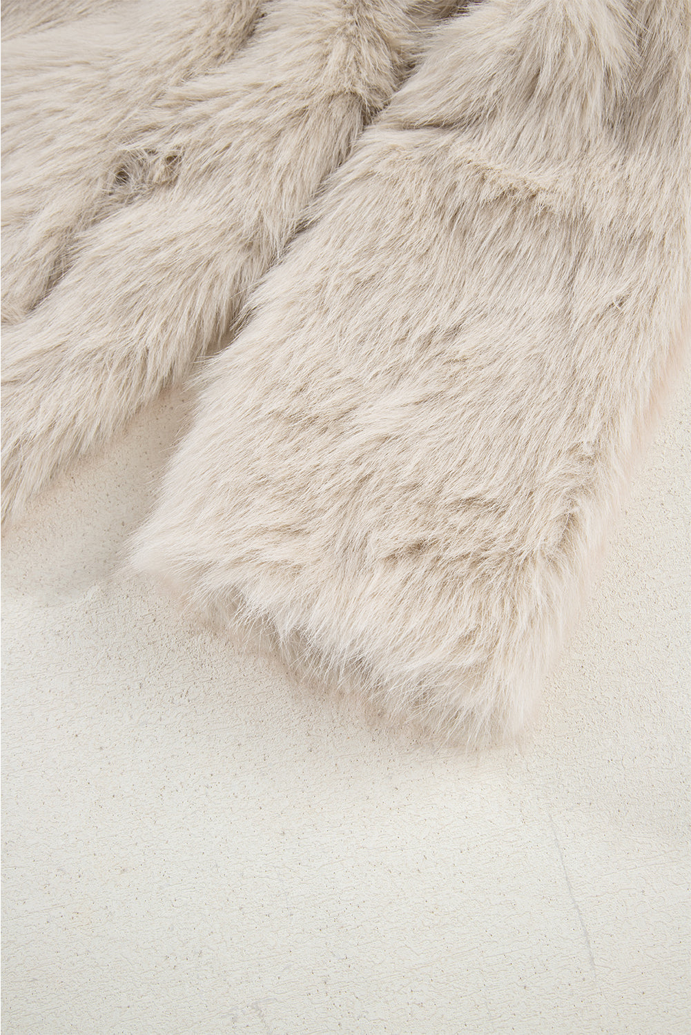 Jet Stream Solid Long Sleeve Thick Fuax Fur Coat