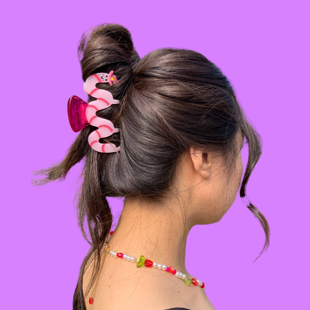 Cowboy Worm Acetate Hair Claw Quirks!