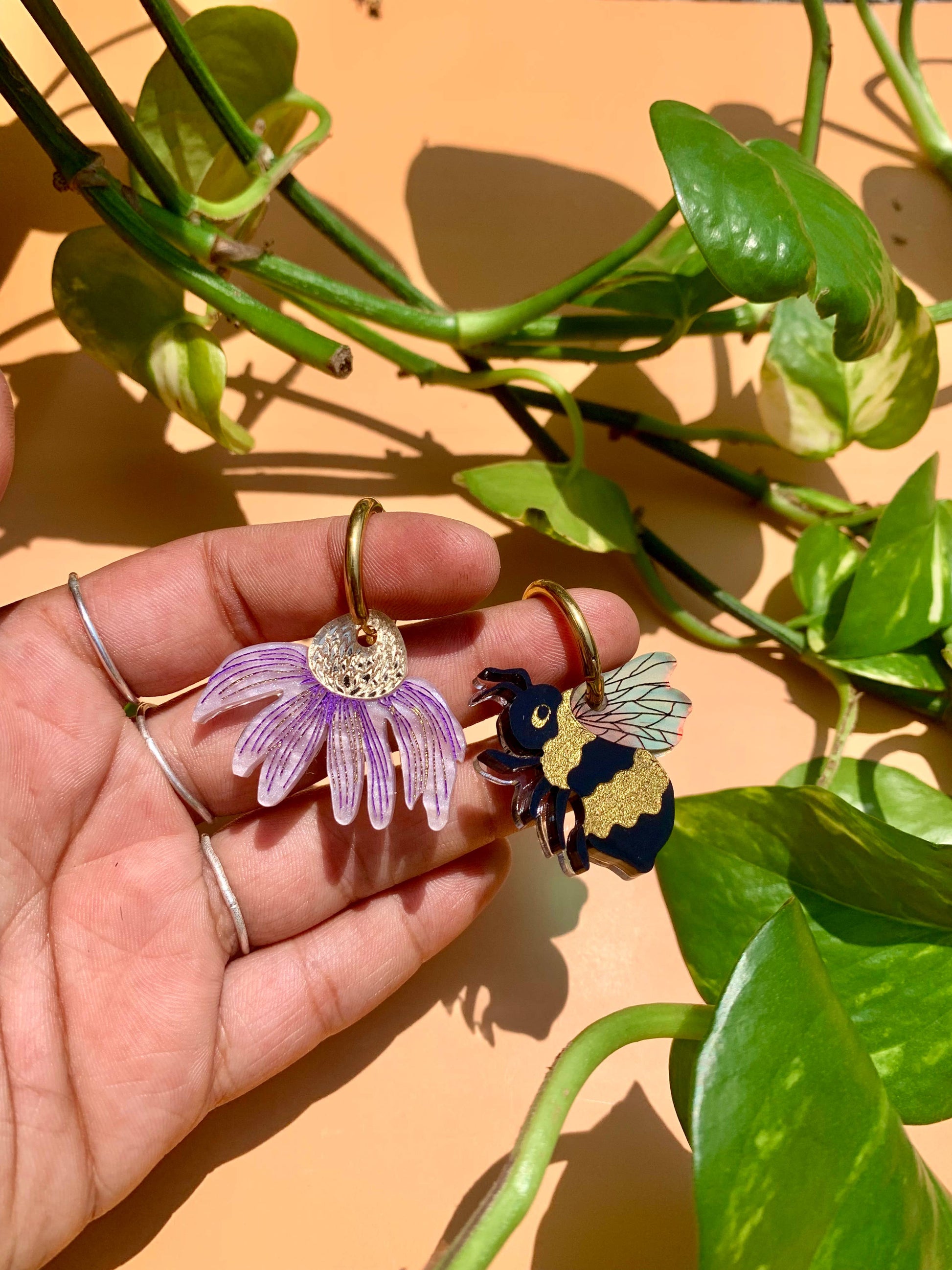 Bee and Flower Acrylic Earrings Quirks!