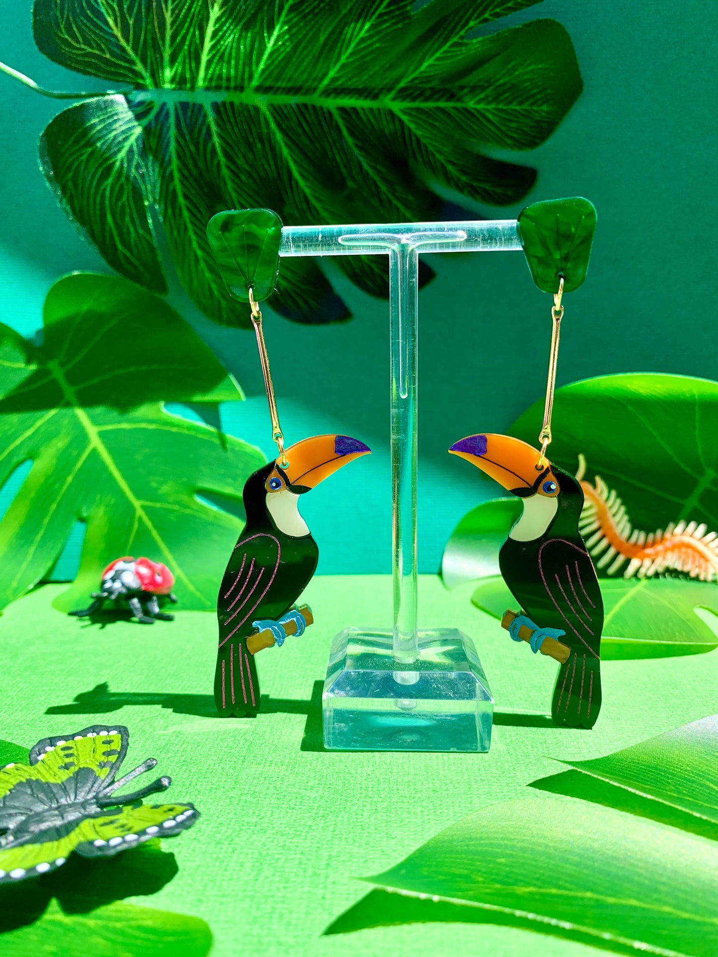Toucans Acrylic Earrings Quirks!