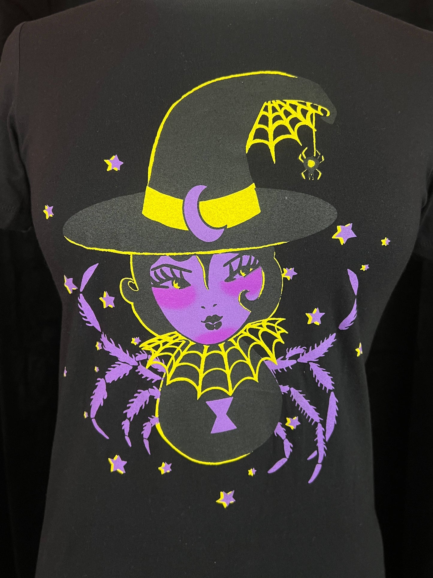 Spider Baby Fitted Graphic Tee in Black  Quirks!