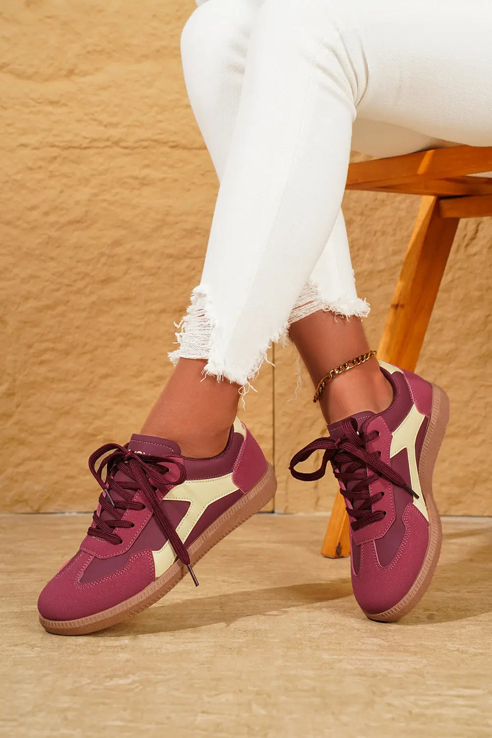 Fiery Red Stitched Colorblock Casual Lace-Up Sneakers Shewin