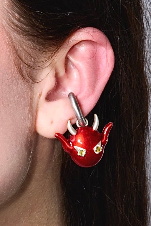 Devil Enamel Ear Cuff (Silver)SHIPS IN APRIL