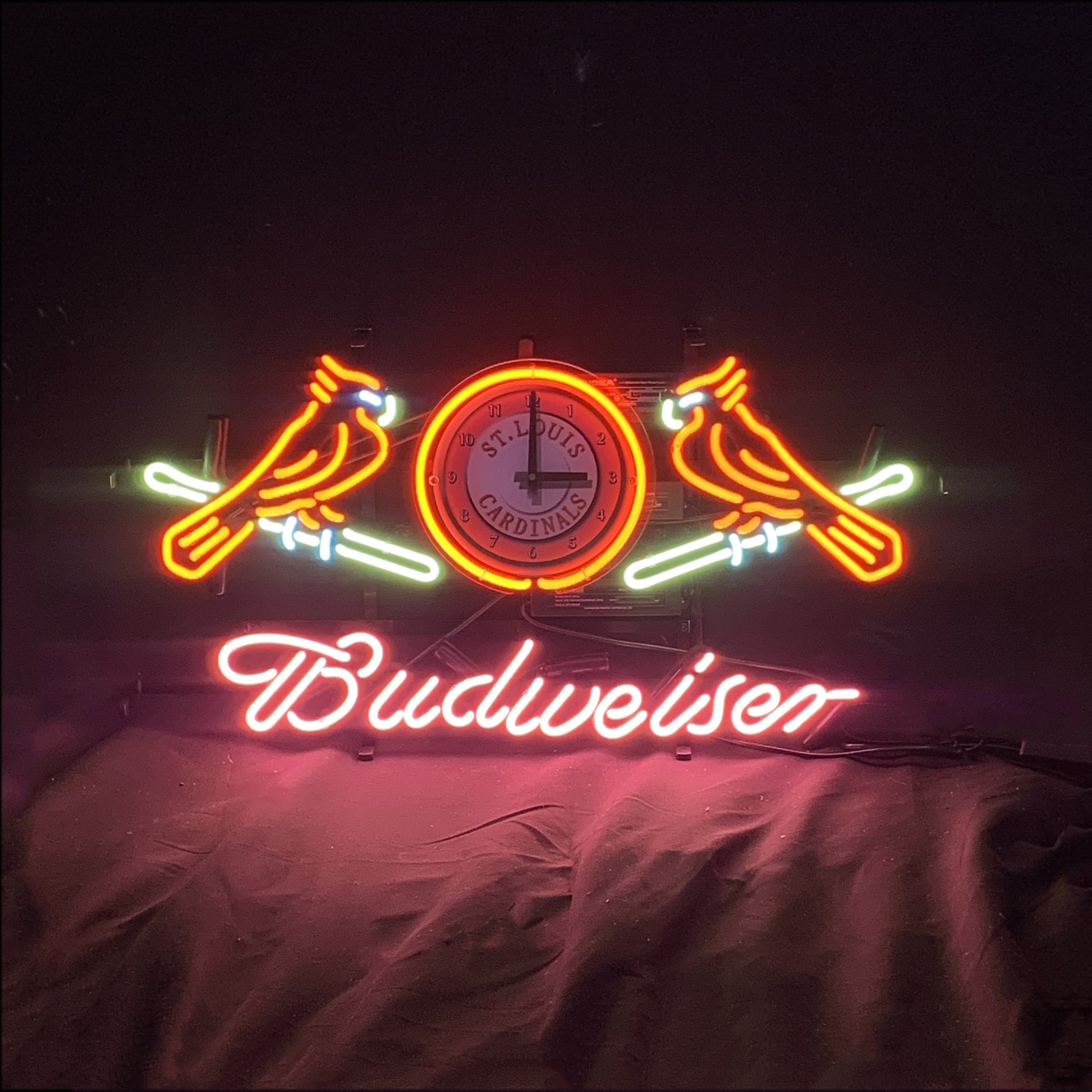 St. Louis Cardinals with Clock Budweiser Neon Signs Light Neon Signs Land