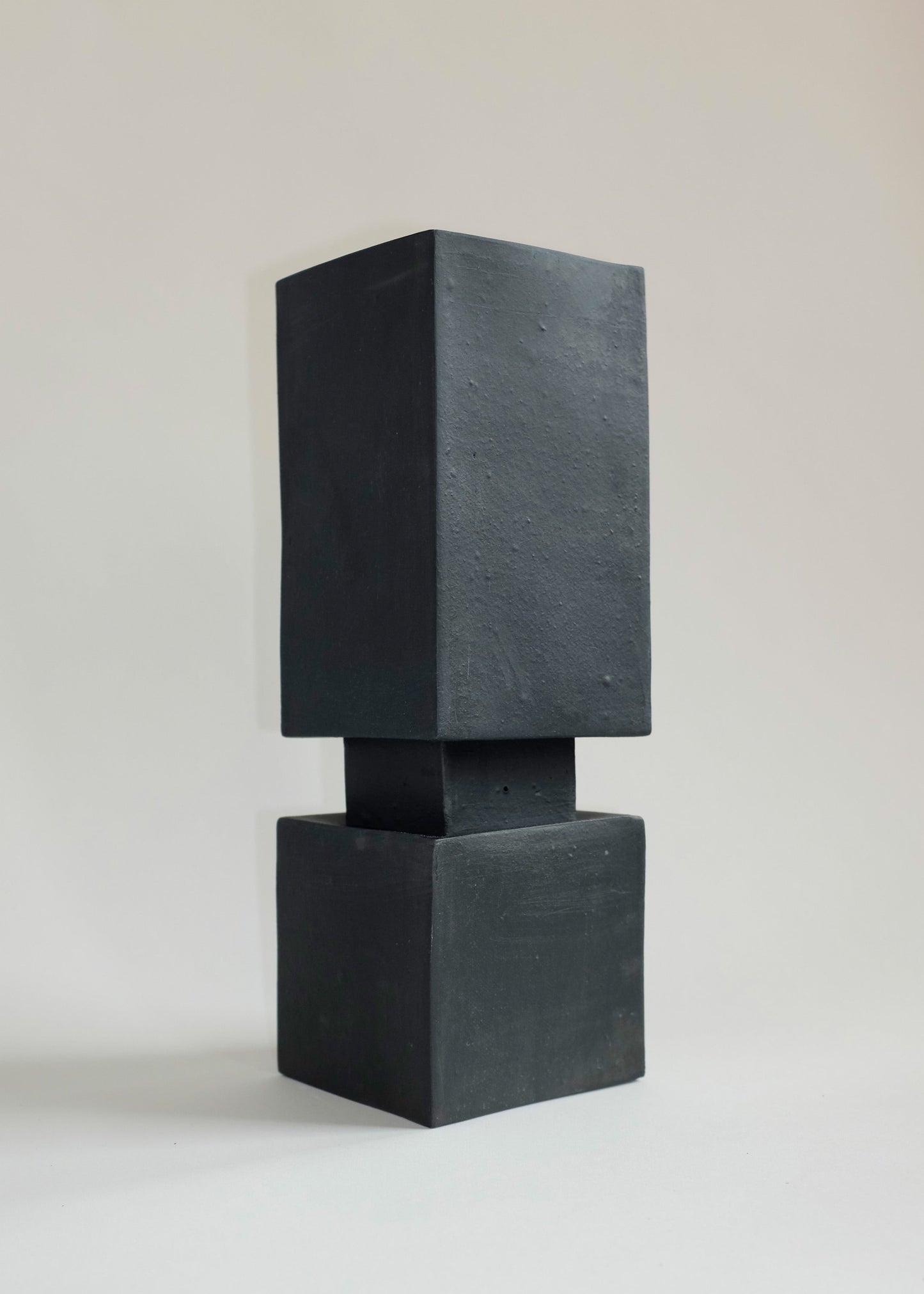 Squared Vase Short rust designs