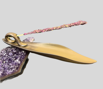 Leaf Ceramic Burner | Incense | Pyramid | Triangle | 7 Day