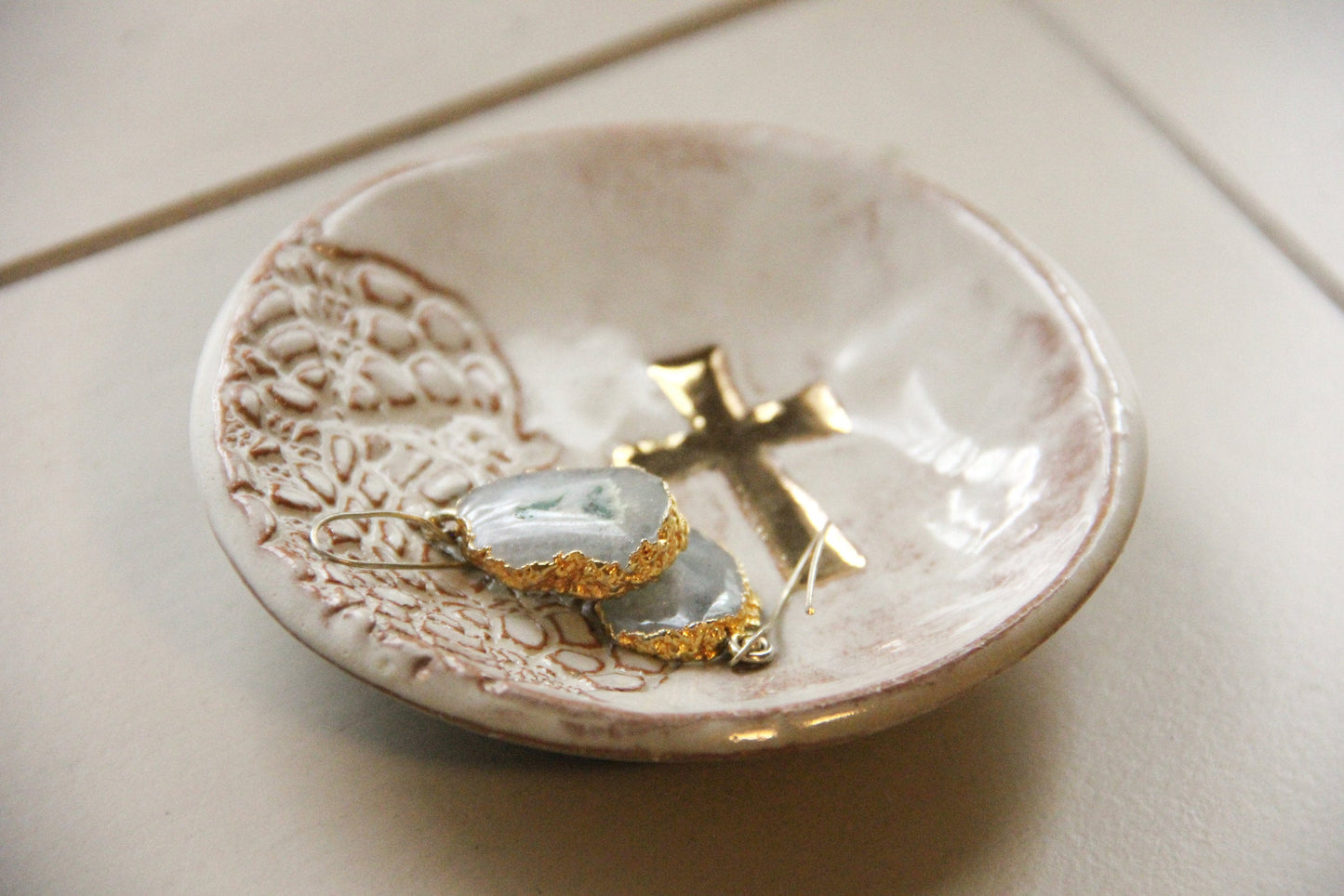 Cross Ring Dish